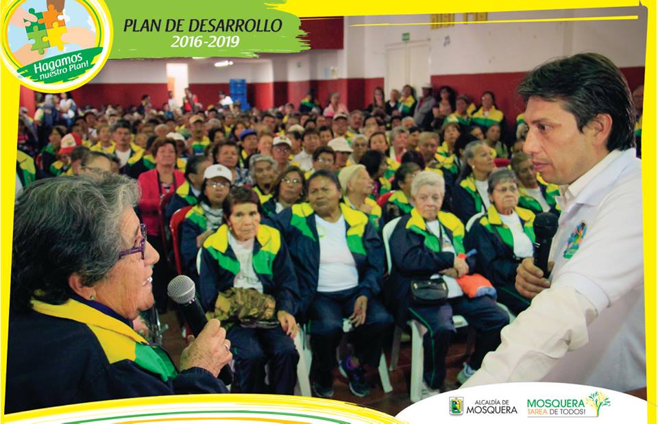 Adultos mayores de Mosquera colaboran en la construcción del Plan de