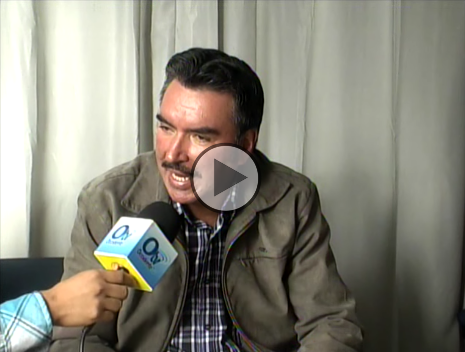 Martín De La Sierra interprete de música popular en entrevista para OTV televisión.