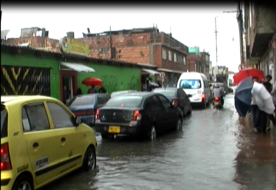 Alcaldía municipal de Funza atiende emergencias invernales