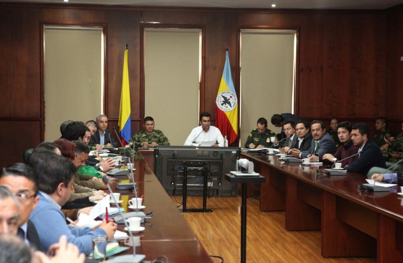 Jorge Rey lideró consejo extraordinario de seguridad