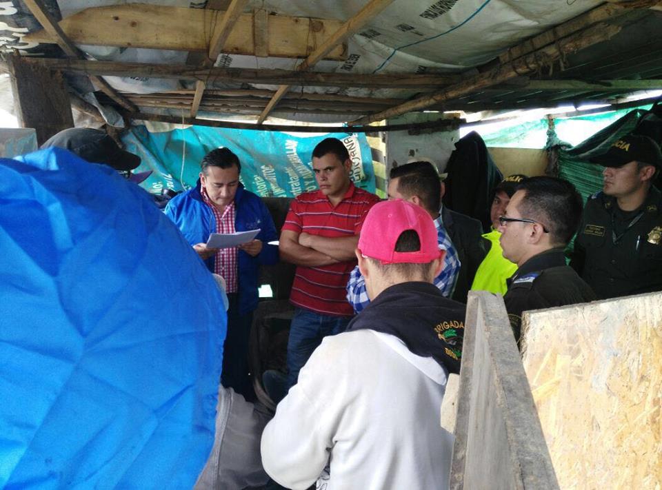 CAR suspende escombrera en Funza