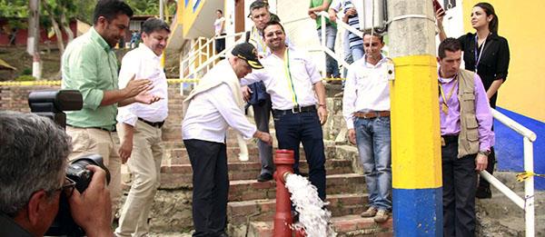 En Cundinamarca, Vicepresidente Vargas Lleras entrega obras de acueducto, alcantarillado y saneamiento básico