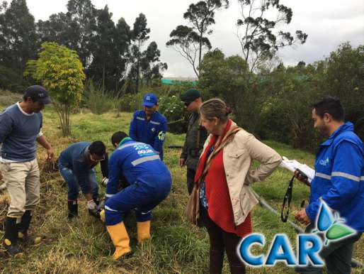 Tres personas detenidas por captaciones ilegales de agua en Sabana Occidente