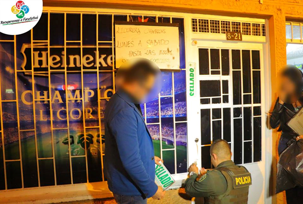 Cierre definitivo de licorera en el barrio los Cerezos