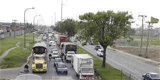 «Niños» atracadores por la calle 13