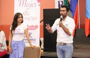 Alexandra Pulido en el evento Mujer y Género