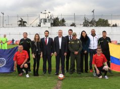 El Ministro de Justicia y del Derecho puso a rodar el balón en La Modelo