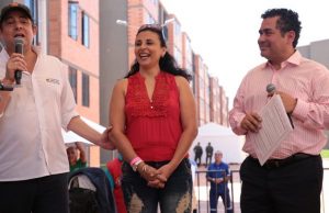 Vargas Lleras culmina el 2016 entregando 720 viviendas