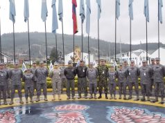 Soldados recientemente incorporados a la Base Aérea de Madrid reciben su primera visita