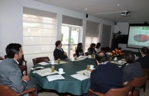 Gobernación trabaja para fortalecer a floricultores