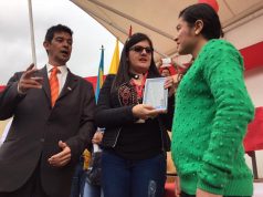 Alcaldía de Funza entregó tablets a personas en condición de discapacidad auditiva