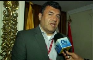 Entrega de pasaportes estudiantes en Funza