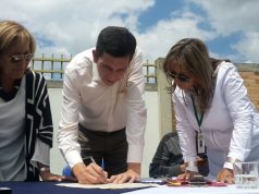 Alcalde de Chía entrega predios para construcción de nuevas sedes educativas