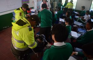 Policía se tomó las instituciones educativas de Facatativá