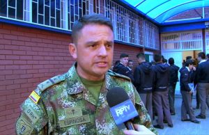 Ejercito Nacional combate desinformación respecto al servicio militar en colegios