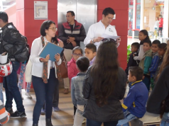 100 niños funzanos cumplieron el sueño de conocer una sala de cine