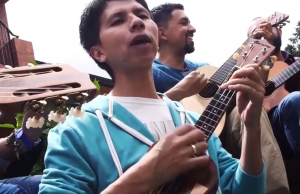 Docente del Centro Cultural Bacatá le cantará al Papa Francisco