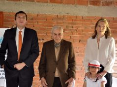 Primera Dama visitó niños con discapacidad auditiva en Chía