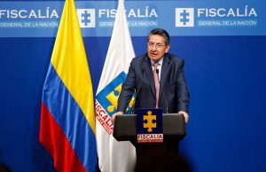 Fiscalía imputará cargos a dos gobernadores y tres ex gobernadores