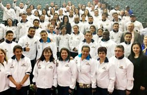 Cundinamarca entregó la bandera a deportistas