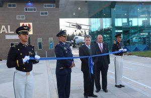 Alcalde de Tocancipá condecorado por la Fuerza Aérea