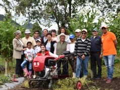Agricultores reciben maquinaria para mejorar los procesos productivos de Cota