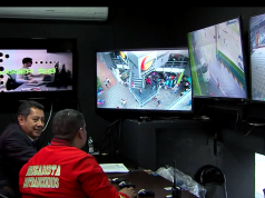 Fuertes medidas de seguridad en centros comerciales