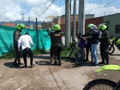 120 policías de Cundinamarca se toman a Facatativá