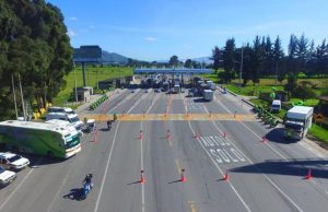 Un control y recaudo de peajes para temporada navideña