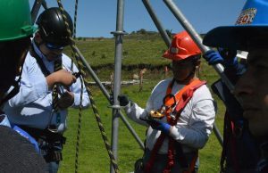 Otros 17 facatativeños certificados para trabajo en alturas