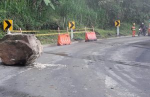 Cierre total preventivo vía La Mesa