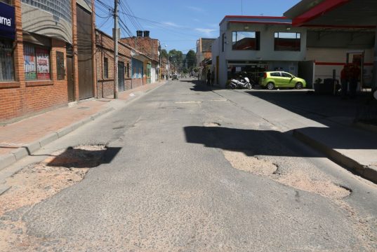 Cierre en la novena por recuperación de la vía en Facatativá