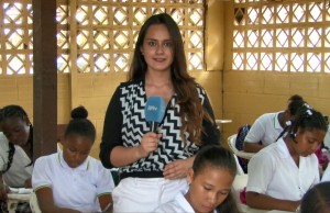 Textos escolares llegan gratuitamente a todas las regiones del país