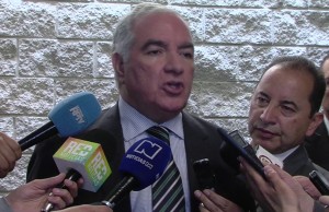 «Es urgente una reforma fiscal para acabar con la corrupción» Edgardo Maya Villazón