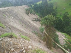 CAR Cundinamarca hace seguimiento a zona de riesgo en la vía Bogotá – La Mesa