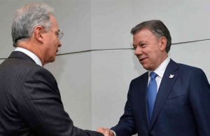Santos dice que debe respetarse el debido proceso de Álvaro Uribe