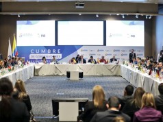 Gobernador de Cundinamarca participó en la primera cumbre de gobernadores con el Presidente electo