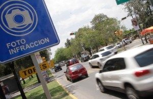 Polémica por petición de tumbar una parte de la ley de foto multas