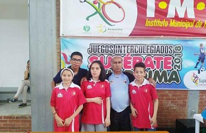 Medallas de bronce en ajedrez en la final de juegos intercolegiados para Funza
