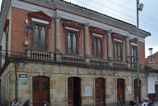 Se aseguran recursos para adecuación de la Casa de la Cultura de Facatativá