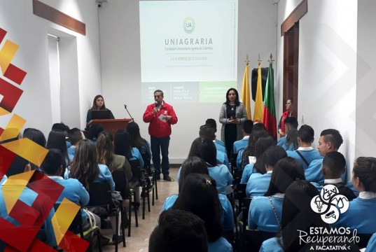 Estudiantes de Facatativá cumplen la cita con su futuro profesional