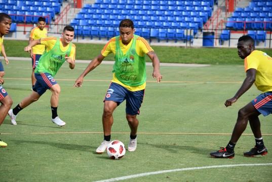 Selección Colombia entrenó con el equipo completo