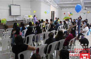 Sensibilización a mujeres gestantes en Cajicá