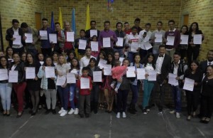600 tocancipeños certificados en ofimática básica e intermedia