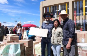 Familias soposeñas reciben mejoramiento de vivienda