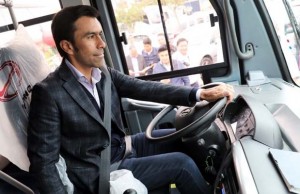 Junín, Ricaurte, Ubaque y Venecia con buses nuevos para transporte escolar
