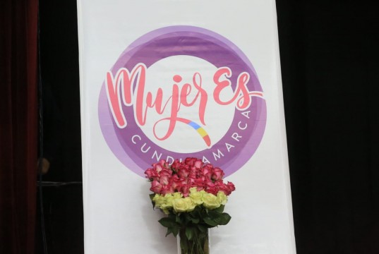 Cundinamarquesas conmemoran el Día Internacional de la Mujer