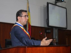 Asamblea de Cundinamarca otorgó condecoración Policarpa Salavarrieta a la CAR