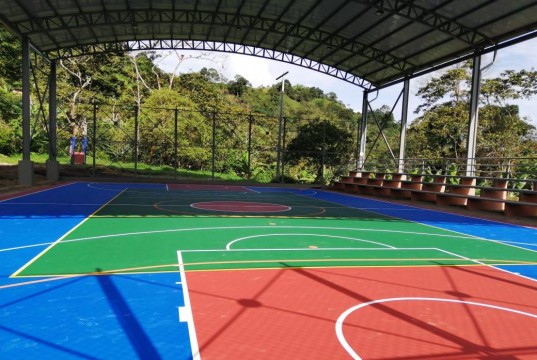 600 millones invertidos en nueva cancha múltiple de Quipile