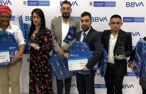 Maestro cundinamarqués gana el V Premio Nacional al Docente BBVA